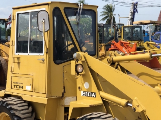 ขายรถตักล้อยาง TCM 810A-2 (เทียบเท่า WA30) (1,XXX ชั่วโมง) นำเข้าเองจากญี่ปุ่น สภาพสวยพร้อมใช้ มีVDOครับ