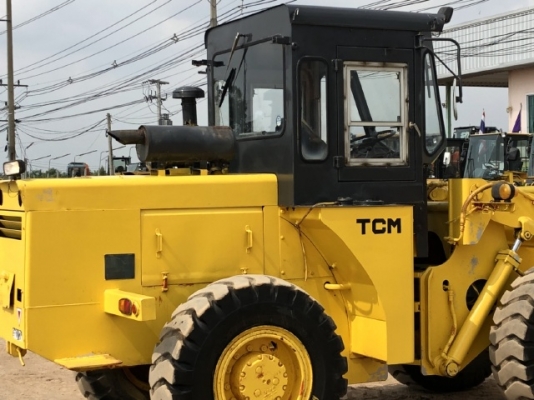 ขายรถตักล้อยาง TCM 50BZ2 (เท่าเทียบ WA200) นำเข้าเองจากญี่ปุ่น สภาพสวยพร้อมใช้ มีVDOการทำงานครับ
