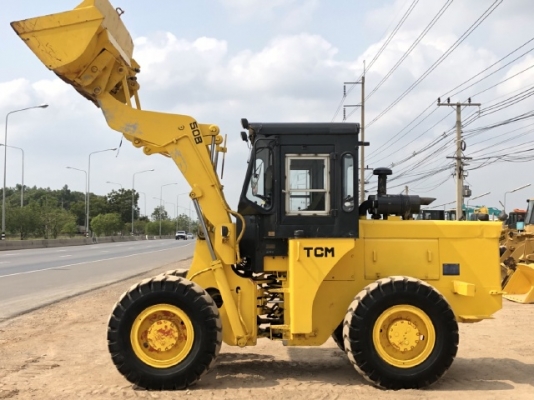 ขายรถตักล้อยาง TCM 50BZ2 (เท่าเทียบ WA200) นำเข้าเองจากญี่ปุ่น สภาพสวยพร้อมใช้ มีVDOการทำงานครับ
