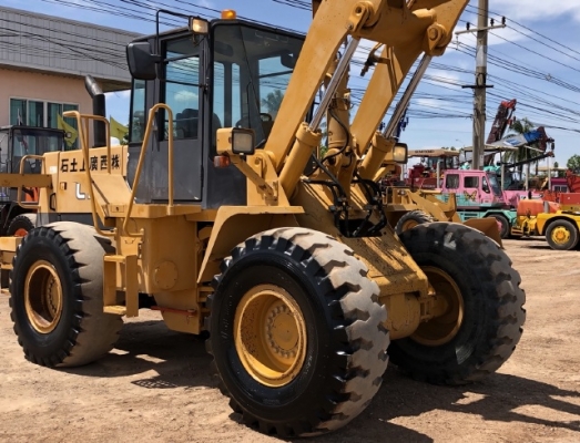 ขายรถตักล้อยาง TCM L26 นำเข้าเองจากญี่ปุ่น สภาพสวยพร้อมใช้ มีVDOการทำงานครับ