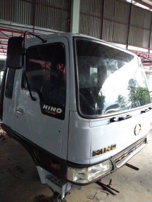 หัวรถฮีโน่ สิงห์ไฮเทค สภาพสวย อุปกรณ์ครบ ราคา93,000 สนใจติดต่อคุณเอโทร 087-049-9962