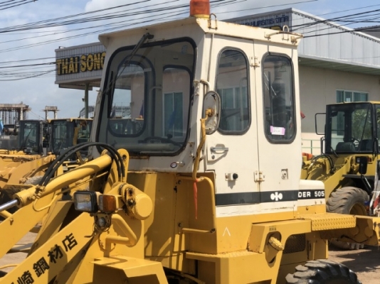 ขายรถตักล้อยาง KOMATSU 505 (เทียบเท่า WA70) (1,XXX ชั่วโมง) นำเข้าเองจากญี่ปุ่น สภาพสวยพร้อม มีVDOครับ
