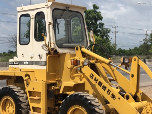 ขายรถตักล้อยาง KOMATSU 505 (เทียบเท่า WA70) (1,XXX ชั่วโมง) นำเข้าเองจากญี่ปุ่น สภาพสวยพร้อม มีVDOครับ