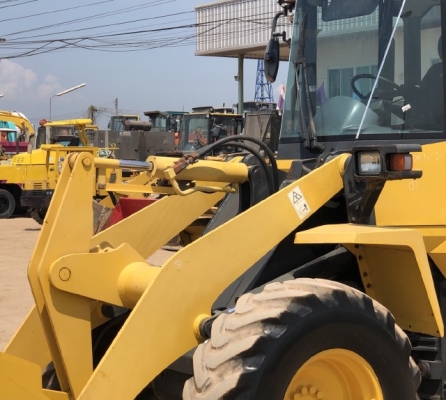 ขายรถตักล้อยาง KOMATSU WA100-5 (2,xxx ชั่วโมง) นำเข้าเองจากญี่ปุ่น สภาพสวยพร้อมใช้