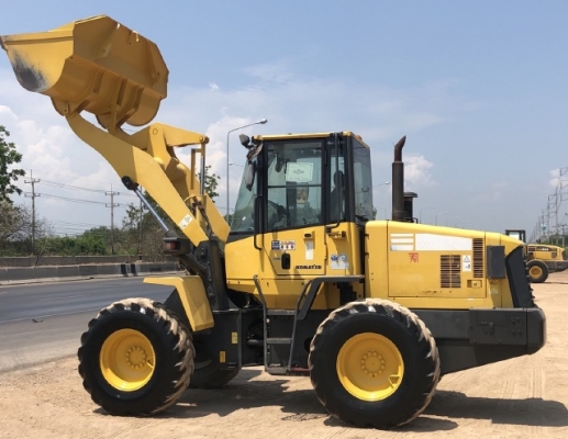 ขายรถตักล้อยาง KOMATSU WA100-5 (2,xxx ชั่วโมง) นำเข้าเองจากญี่ปุ่น สภาพสวยพร้อมใช้