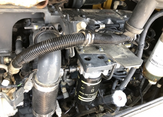 ขายรถตักล้อยาง KOMATSU WA320-6 รถนอกนำเข้าเองจากญี่ปุ่น สภาพสวยพร้อมใช้ มีVDOการทำงานครับ