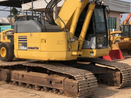 ขายรถขุด KOMATSU PC228US-3 (รุ่น 7) ปี 2008 นำเข้าเองจากญี่ปุ่น สภาพสวยพร้อมใช้ มีVDOการทำงานครับ