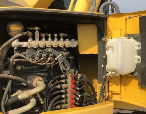 ขายรถขุด KOMATSU PC228US-3 (รุ่น 7) ปี 2008 นำเข้าเองจากญี่ปุ่น สภาพสวยพร้อมใช้ มีVDOการทำงานครับ