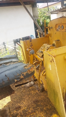 ขาย 175,000 รถบด DYNAPAC 3 ล้อเหล็ก WMOLA10 เล่มทะเบียน เครื่องดี เกียร์ดี ล้อเหล็กหนา ระบบใช้ได้แต่ต้องเช็คระบบ รถจอดเก่าเก็บ เอกสารพร้อมโอน รถอยู่ จันทบุรี 090-772-3710 090-772-3708 ขาย 175,000 รถบด DYNAPAC 3 ล้อเหล็ก WMOLA10 เล่มทะเบียน เครื่องดี เกียร์ดี ล้อเหล็กหนา ระบบใช้ได้แต่ต้องเช็คระบบ รถจอดเก่าเก็บ เอกสารพร้อมโอน รถอยู่ จันทบุรี 090-772-3710 090-772-3708