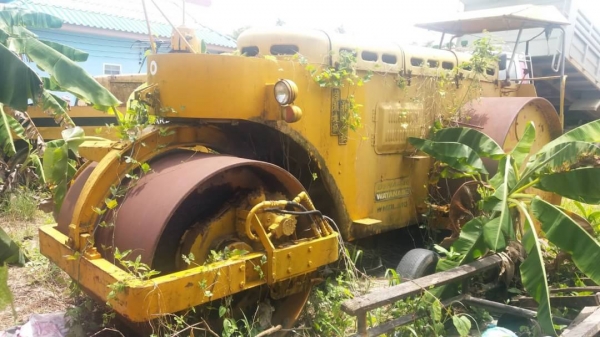 ขาย 175,000 รถบด DYNAPAC 3 ล้อเหล็ก WMOLA10 เล่มทะเบียน เครื่องดี เกียร์ดี ล้อเหล็กหนา ระบบใช้ได้แต่ต้องเช็คระบบ รถจอดเก่าเก็บ เอกสารพร้อมโอน รถอยู่ จันทบุรี 090-772-3710 090-772-3708 ขาย 175,000 รถบด DYNAPAC 3 ล้อเหล็ก WMOLA10 เล่มทะเบียน เครื่องดี เกียร์ดี ล้อเหล็กหนา ระบบใช้ได้แต่ต้องเช็คระบบ รถจอดเก่าเก็บ เอกสารพร้อมโอน รถอยู่ จันทบุรี 090-772-3710 090-772-3708