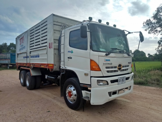 ขาย hino เมกก้า 2P 320 เเรงม้า 2 เพลา ดั้ม ปี 48 ติดต่อ 086-8289953 ช่างเเขก ขาย hino เมกก้า 2P 320 เเรงม้า 2 เพลา ดั้ม ปี 48 ติดต่อ 086-8289953 ช่างเเขก