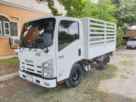 กระบะมืเนียม ใส่ 4 ล้อ  สภาพใหม่