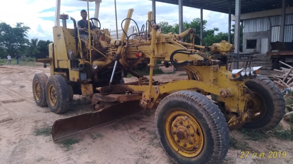 ขายรถเกรด KOMATSU GD313H