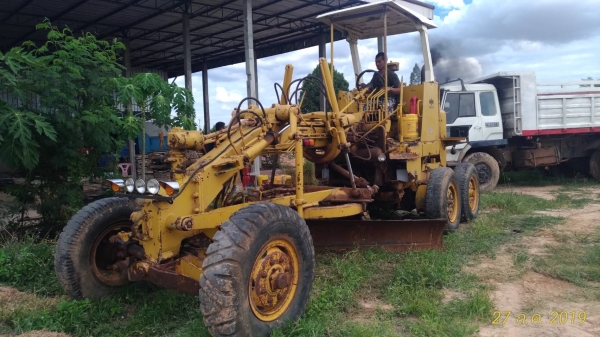 ขายรถเกรด KOMATSU GD313H