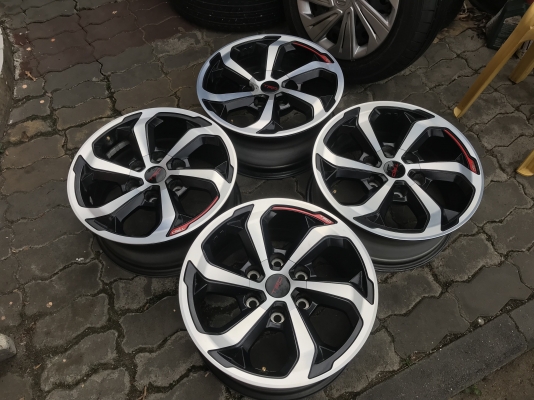 ล้อ TRD รีโว้ขอบ 17 สภาพสวย