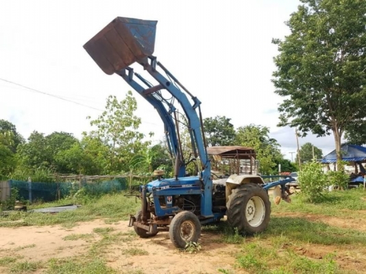 มาใหม่ อีกคัน 285,000 รถไถ Ford 77 (แถม ใบมีดดันหน้า -หาง 3-หางยกล่อง-บุ้งกี๋รถตัก -คีบอ้อย ) พวงมาลัยเพา สภาพพร้อมใช้ เอกสารชื้อขาย  รถอยู่  นครราชสีมา โทร 0610710295  สนใจ รายการสินค้า อื่นๆ ที่ เว็ปไชค์ Truck2Hand https://www.truck2hand.com/index.php?a