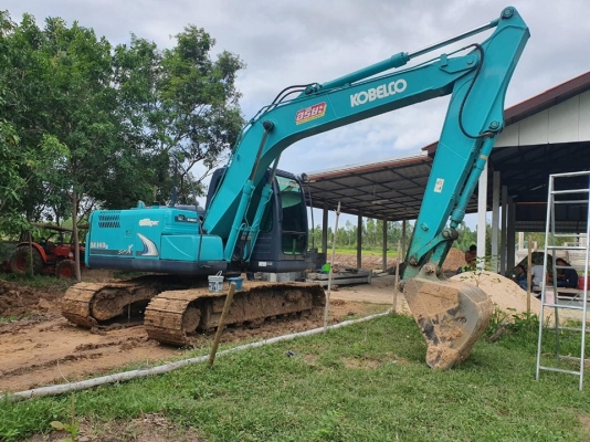 SK140 superX 8,700ชั่วโมง  เอกสารเล่มทะเบียน @1,85  สนใจโทรหาหรั่ง