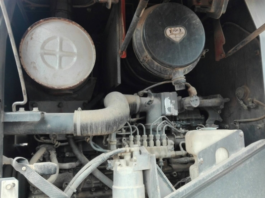 ขายรถตักล้อยาง HITACHI ZW220 เอกสารเล่มทะเบียนราคา 1,500,000