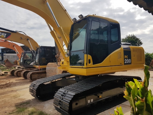 Komatsu