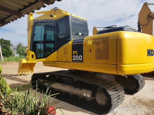 Komatsu