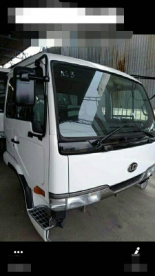 ขายคานหน้าคานหลังสายเกียร์UD454เหมา7500บาท0643130366