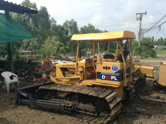 มีVDOขายKOMATSU D20P-5 ใบเทรคกว้าง70ราคา 230,000
