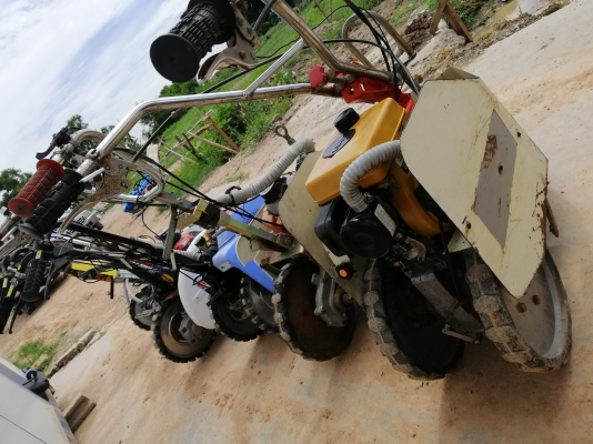 ขายรถพรวนขุดดินแบบหนู robin yanmar mitsubishi