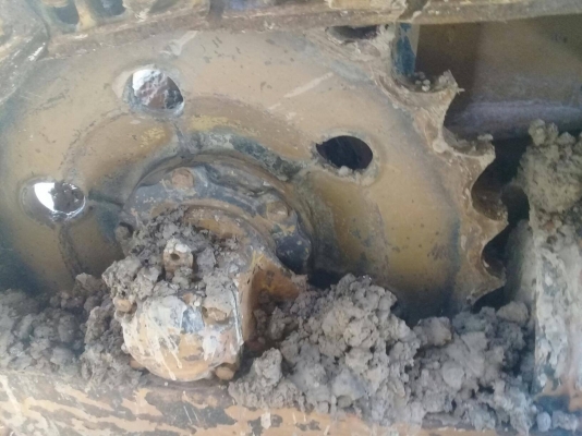 ขาย แทรกเตอร์ KOMATSU D50A- พร้อมใช้งาน ราคา 350000 บาท ดูรถที จ.ศรีสะเกด สอบถามทีเบอร์ วันทูคอล 098 668-3479 dtac 094 283-9369 สิทธิ์ค้บ ขาย แทรกเตอร์ KOMATSU D50A- พร้อมใช้งาน ราคา 350000 บาท ดูรถที จ.ศรีสะเกด สอบถามทีเบอร์ วันทูคอล 098 668-3479 dtac 094 283-9369 สิทธิ์ค้บ