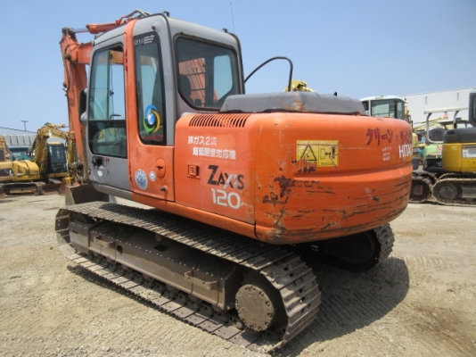 ขายรถขุดนำเข้าจากญี่ปุ่น hitachi zx120 สนใจติดต่อสอบถาม 092-3309229 อีด