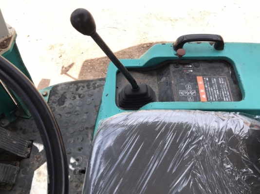 ขายรถตักล้อยาง KOMATSU WA20-2E (1,xxx ชั่วโมง) นำเข้าเองจากญี่ปุ่น สภาพสวยพร้อมใช้ มีVDOการทำงานครับ