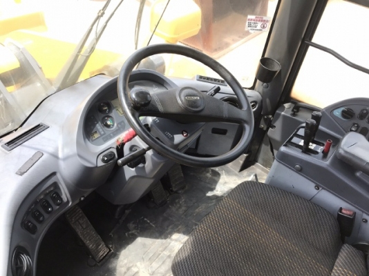 ขายรถตักล้อยาง KOMATSU WA430-6 นำเข้าเองจากญี่ปุ่น สภาพสวยพร้อมใช้ มีVDOการทำงานครับ