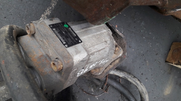 ขายเครนพับ HIAB190 8 ตัน +บุ้งกี้ นำเข้า  โทร084-5424150 line id : rapinzat