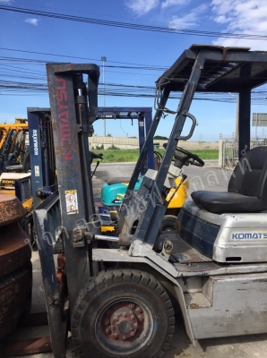 ขายรถยก KOMATSU FD25V30