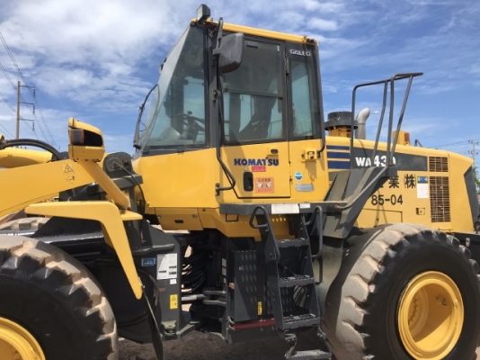 ขายรถตักล้อยาง KOMATSU WA430-6 นำเข้าเองจากญี่ปุ่น สภาพสวยพร้อมใช้ มีVDOการทำงานครับ