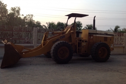 ขาย!! &gt;&gt;&gt; รถตักล้อยาง Komatsu 520 ต่อแขนยาว ไมล์น้อย &lt;&lt;&lt; เบอร์ติดต่อ 098-7155789 086-4631102