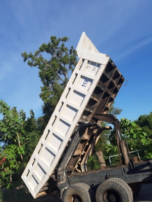 ขาย กระบะดั้มพร้อมกระบอกดั้ม แม่ปั้มดั้ม  แกนใหญ่ บรรทุกหินใหญ่ราคา 85,000 บาท