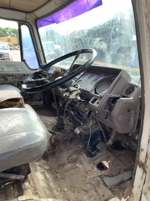 หัวสิบล้อ F18 เดิมบางของครบมีผุตามกาลเวลา ☎️063-190-3017 หัวสิบล้อ F18 เดิมบางของครบมีผุตามกาลเวลา ☎️063-190-3017