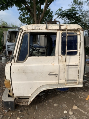 หัวสิบล้อ F18 เดิมบางของครบมีผุตามกาลเวลา ☎️063-190-3017 หัวสิบล้อ F18 เดิมบางของครบมีผุตามกาลเวลา ☎️063-190-3017