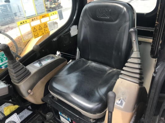 CATERPILLAR 305 มีเก๋ง นำเข้าจากญี่ปุ่น ติดต่อผึ้ง 095-0563605