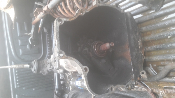 เกียร์MT 4 เกียร์ Mazda Familia 1300cc