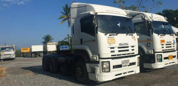ขายหัวลาก ISUZU DECA360แรงม้าปี54กับปี56 ราคา 1,650,000 กับ1,750,000 จัดได้ประมาณ 1.5 ล้าน