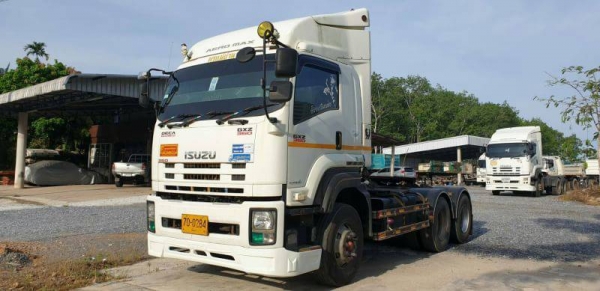 ขายหัวลาก ISUZU DECA360แรงม้าปี54กับปี56 ราคา 1,650,000 กับ1,750,000 จัดได้ประมาณ 1.5 ล้าน