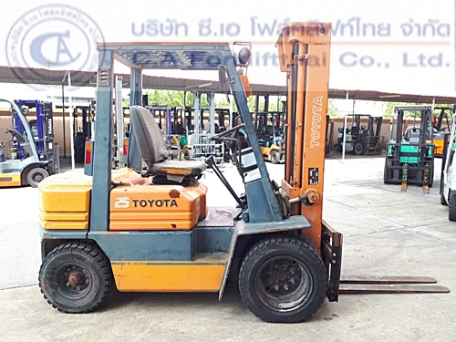 ขาย รถโฟล์คลิฟท์ TOYOTA รุ่น 5-FD25