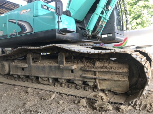 ขาย kobelco sk200-8 super xm