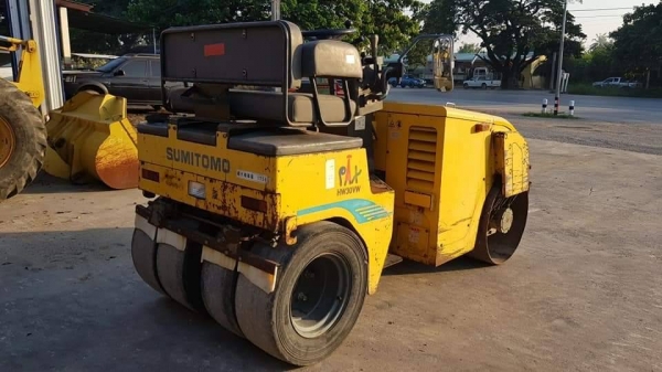 รถบดSumitomo HW30VW-5 เก่าญี่ปุ่น รถบดSumitomo HW30VW-5 เก่าญี่ปุ่น