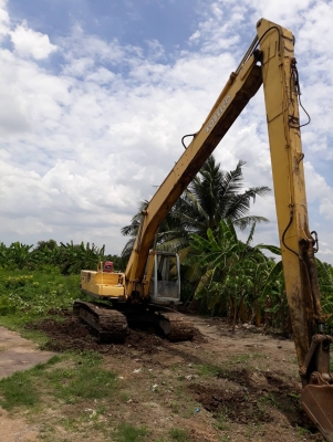 ขายแบคโฮ บูมยาว
