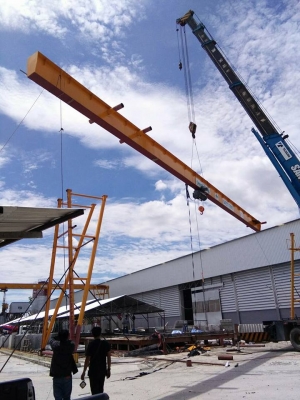 รับติดตั้งเครนโรงงาน และรับออกแบบติดตั้งเครนไฟฟ้า