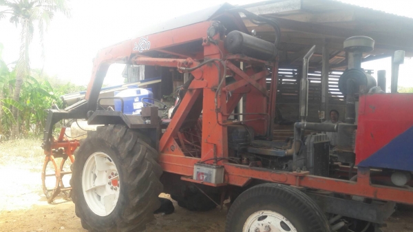 รถคีบอ้อย รถคีบอ้อย