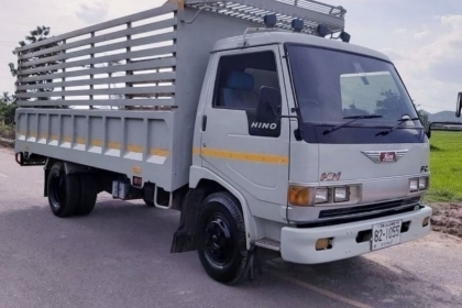 Hino 6 ล้อ FB2W120 ซุปเปอร์เสี่ย กระบะยาว 5.2 ม. แอร์ พาวเวอร์ เครื่องดี ยางดี คัสซีสวย ยาง 8.25 ติดต่อ 089-5367218. 081-4252943 Hino 6 ล้อ FB2W120 ซุปเปอร์เสี่ย กระบะยาว 5.2 ม. แอร์ พาวเวอร์ เครื่องดี ยางดี คัสซีสวย ยาง 8.25 ติดต่อ 089-5367218. 081-4252943