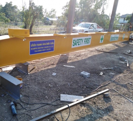 ติดตั้งเครนโรงงานไว้ในสถานประกอบการ ราคาสอบถามได้ครับ